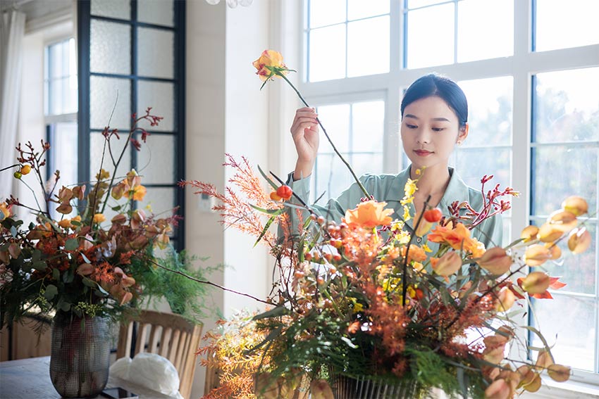 フラワーアレンジメントの作り方のコツとは アレンジの基本を身につけよう 花と笑顔を暮らしのそばに はなのわ
