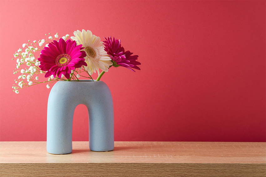 デザイン性の高い個性的な花瓶